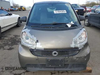 2013 Smart fortwo Pure with VIN WMEEJ3BA6DK653471, listed as a Copart auction lot 51864365 with 129,778 mi miles and Clean Title. Bid and sale history available at DreamBid. Image 5.