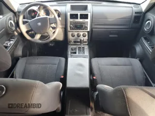 2011 Dodge Nitro Heat with VIN 1D4PU4GX2BW501410, listed as a Copart auction lot 41743945 with 174,235 mi miles and Clean Title. Bid and sale history available at DreamBid. Image 8.