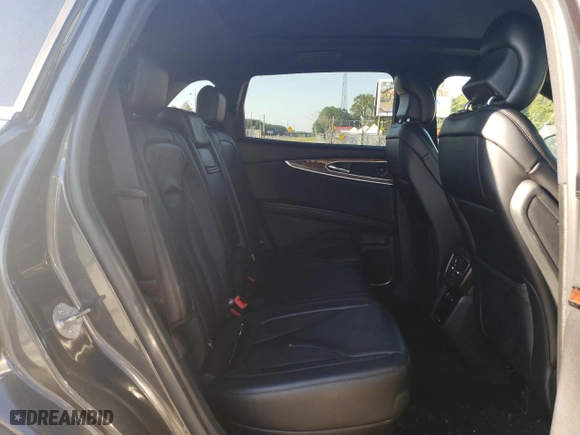 2019 Lincoln Nautilus Select with VIN 2LMPJ8K97KBL17362, listed as a Copart auction lot 68612843 with 71,190 mi miles. Bid and sale history available at carsss.com. Image 11.