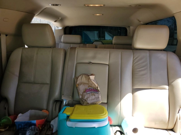 2012 Chevrolet Suburban LT with VIN 1GNSKJE78CR190877, listed as a Copart auction lot 48389835 with 191,045 mi miles and Salvage title. Bid and sale history available at DreamBid. Image 10.