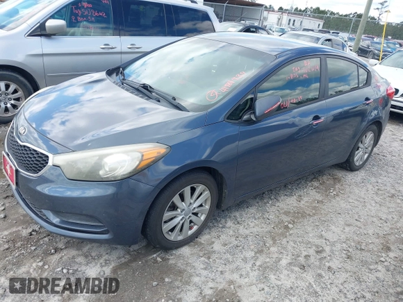 2015 Kia Forte LX with VIN KNAFX4A64F5271782, listed as a IAAI auction lot 41981939 with Not Provided miles. Bid and sale history available at carsss.com. Image 2.