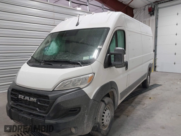 2024 Ram ProMaster Cargo Tradesman with VIN 3C6LRVDG4RE139986, listed as a IAAI auction lot 41273028 with 10,870 mi miles and . Bid and sale history available at DreamBid. Image 17.