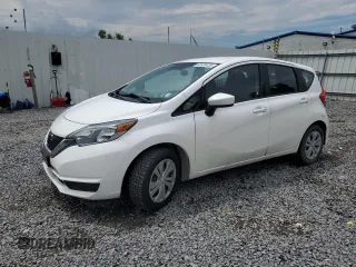 2017 Nissan Note SV z VIN 3N1CE2CPXHL372417, wystawiony jako Copart lot #63626435 z przebiegiem 195 964 mil mil oraz Czysty tytuł • Clean title. Historia ofert i sprzedaży dostępna na DreamBid. Obrazek 1.