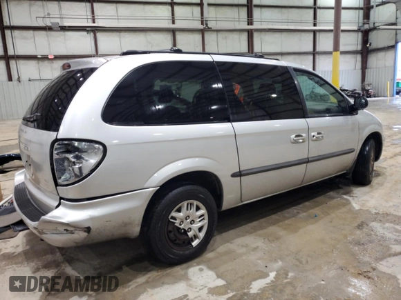 2002 Dodge Grand Caravan with VIN 1B8GP343X2B634127, listed as a Copart auction lot 51257355 with 152,209 mi miles and Salvage Title. Bid and sale history available at DreamBid. Image 3.