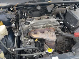 2004 Toyota Camry LE z VIN 4T1BE32K44U832767, wystawiony jako IAAI lot #42041228 z przebiegiem 185 778 mil mil oraz . Historia ofert i sprzedaży dostępna na DreamBid. Obrazek 10.