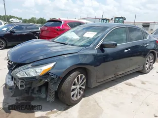 2017 Nissan Altima SV z VIN 1N4AL3AP1HC115487, wystawiony jako IAAI lot #42437418 z przebiegiem 114 278 mil mil oraz . Historia ofert i sprzedaży dostępna na DreamBid. Obrazek 2.