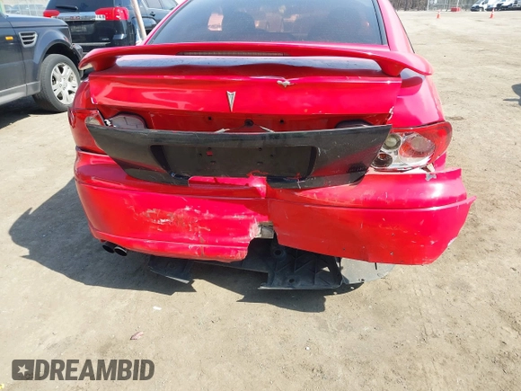 2004 Pontiac GTO with VIN 6G2VX12GX4L269345, listed as a IAAI auction lot 41692402 with 174,146 mi miles. Bid and sale history available at carsss.com. Image 6.