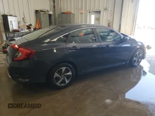2021 Honda Civic LX z VIN 2HGFC2F60MH502941, wystawiony jako Copart lot #56029145 z przebiegiem 52 290 mil mil oraz Nie do naprawy • Non repairable. Historia ofert i sprzedaży dostępna na DreamBid. Obrazek 3.