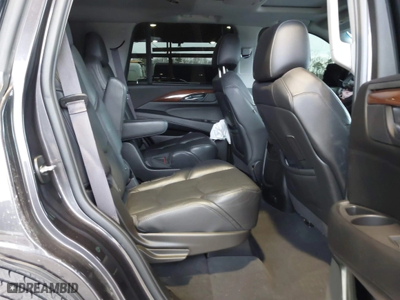2017 Cadillac Escalade Premium Luxury with VIN 1GYS3CKJ0HR263565, listed as a IAAI auction lot 41615401 with 105,773 mi miles. Bid and sale history available at carsss.com. Image 8.
