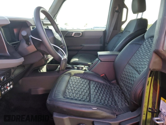 2022 Ford Bronco with VIN 1FMEE5BP4NLB45977, listed as a Copart auction lot 74874914 with 13,719 mi miles and Salvage Title. Bid and sale history available at DreamBid. Image 7.