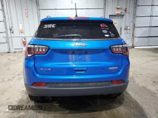 2018 Jeep Compass Altitude with VIN 3C4NJDBB8JT393243, listed as a Copart auction lot 85244884 with Not Provided miles and Clean Title. Bid and sale history available at carsss.com. Image 6.
