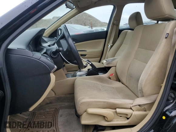 2011 Honda Accord LX z VIN 1HGCP2F30BA038655, wystawiony jako Copart lot #52474805 z przebiegiem 154 993 mil mil oraz Czysty tytuł • Clean title. Historia ofert i sprzedaży dostępna na DreamBid. Obrazek 7.