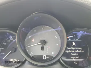 2024 Porsche Macan S с VIN WP1AG2A57RLB36304, выставлен на аукционе Copart как лот 53636165 с пробегом 28 146 миль миль и Списание • Salvage title. История ставок и продаж доступна на DreamBid. Изображение 9.