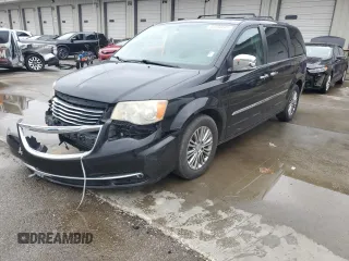 2014 Chrysler Town & Country Touring L z VIN 2C4RC1CG6ER248750, wystawiony jako Copart lot #51756675 z przebiegiem 128 668 mil mil oraz Szkoda całkowita • Salvage title. Historia ofert i sprzedaży dostępna na DreamBid. Obrazek 1.