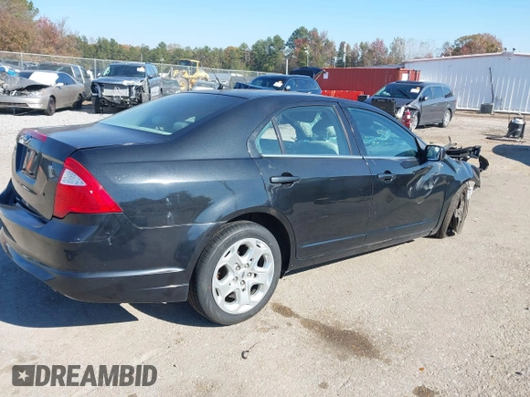 2010 Ford Fusion SE with VIN 3FAHP0HA3AR286591, listed as a IAAI auction lot 40957478 with 1 mi miles. Bid and sale history available at carsss.com. Image 4.