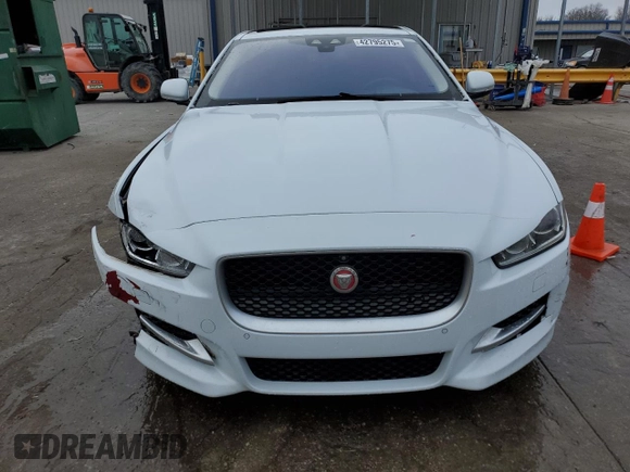 2017 Jaguar XE 35t First Edition with VIN SAJAH4BV9HA946943, listed as a Copart auction lot 42795275 with 137,984 mi miles and Salvage Title. Bid and sale history available at carsss.com. Image 5.
