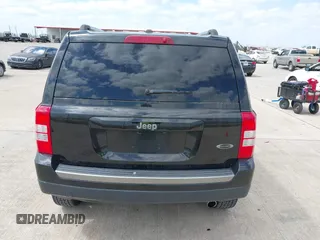 2016 Jeep Patriot Sport with VIN 1C4NJPBA4GD642158, listed as a IAAI auction lot 41784322 with 123,538 mi miles and . Bid and sale history available at DreamBid. Image 16.