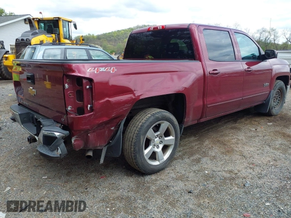 2015 Chevrolet Silverado 1500 LT with VIN 3GCUKREC5FG196217, listed as a IAAI auction lot 42130317 with 350,933 mi miles. Bid and sale history available at carsss.com. Image 4.
