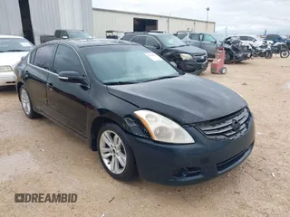 2010 Nissan Altima 3.5 SR with VIN 1N4BL2AP3AN567241, listed as a IAAI auction lot 41950511 with 201,963 mi miles. Bid and sale history available at carsss.com. Image 1.