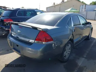 2008 Chevrolet Impala LT with VIN 2G1WT55N181309827, listed as a IAAI auction lot 42201993 with 209,759 mi miles and . Bid and sale history available at DreamBid. Image 4.