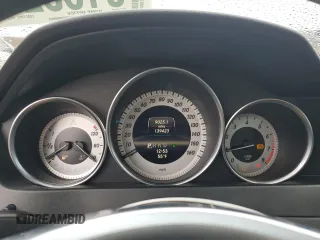 2013 Mercedes-Benz C 300 Sport with VIN WDDGF8AB7DR275335, listed as a Copart auction lot 51602815 with 139,423 mi miles and Clean Title. Bid and sale history available at DreamBid. Image 9.