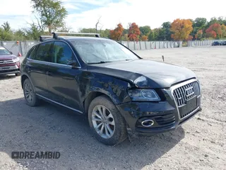 2014 Audi Q5 with VIN WA1CFBFP6EA044866, listed as a IAAI auction lot 40602539 with 99,143 mi miles and . Bid and sale history available at DreamBid. Image 1.