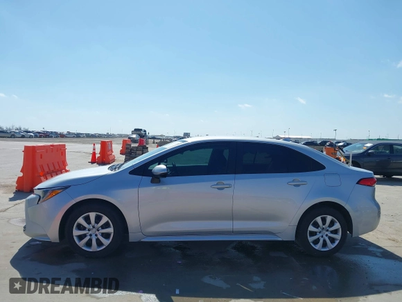 2025 Toyota Corolla LE with VIN 5YFB4MDE1SP245294, listed as a IAAI auction lot 41754905 with 5,750 mi miles. Bid and sale history available at carsss.com. Image 14.