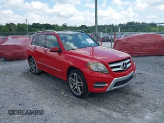 2013 Mercedes-Benz GLK with VIN WDCGG5HB9DG017089, listed as a IAAI auction lot 42144548 with 197,796 mi miles. Bid and sale history available at carsss.com. Image 1.