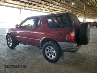 2002 Isuzu Rodeo z VIN 4S2CK57D924300875, wystawiony jako Copart lot #76639584 z przebiegiem 142 122 mil mil oraz Szkody całkowita. Historia ofert i sprzedaży dostępna na DreamBid. Obrazek 2.