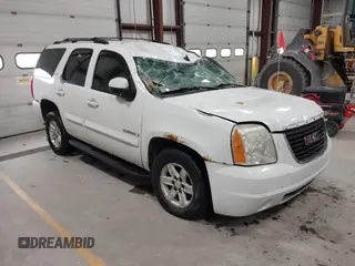 2007 GMC Yukon SLE z VIN 1GKFK13087J146516, wystawiony jako IAAI lot #42312265 z przebiegiem 217 150 mil mil oraz . Historia ofert i sprzedaży dostępna na DreamBid. Obrazek 1.