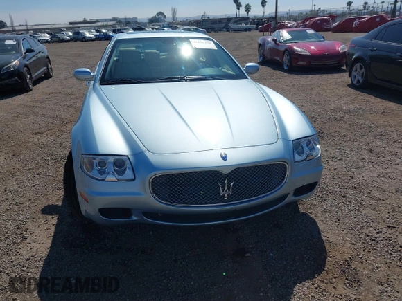 2007 Maserati Quattroporte with VIN ZAMFE39A670030778, listed as a IAAI auction lot 41670238 with 89,404 mi miles. Bid and sale history available at carsss.com. Image 12.