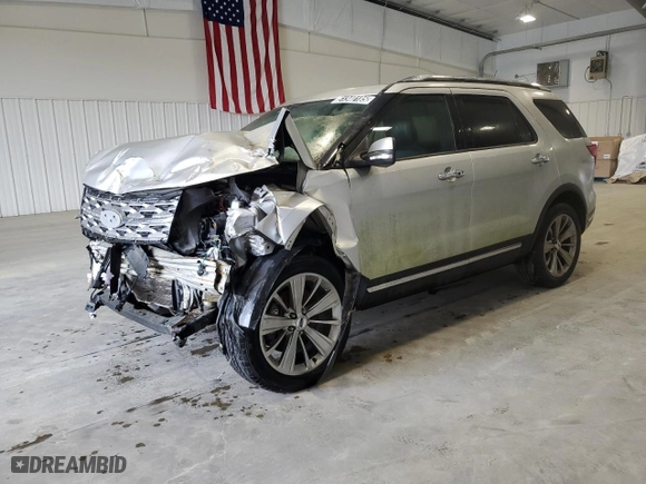 2018 Ford Explorer Limited with VIN 1FM5K7F88JGA69853, listed as a Copart auction lot 51340185 with 49,057 mi miles and Clean Title. Bid and sale history available at carsss.com. Image 1.
