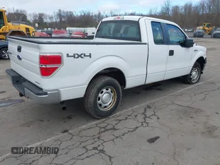 2014 Ford F-150 XL with VIN 1FTEX1EM3EFA57073, listed as a IAAI auction lot 41827139 with 178,970 mi miles and . Bid and sale history available at carsss.com. Image 4.
