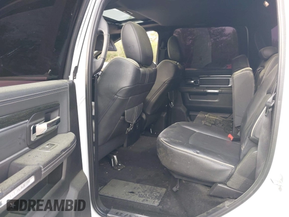 2016 Ram 2500 Laramie Longhorn with VIN 3C6UR5GL7GG172981, listed as a IAAI auction lot 41897348 with 84,094 mi miles and . Bid and sale history available at DreamBid. Image 8.