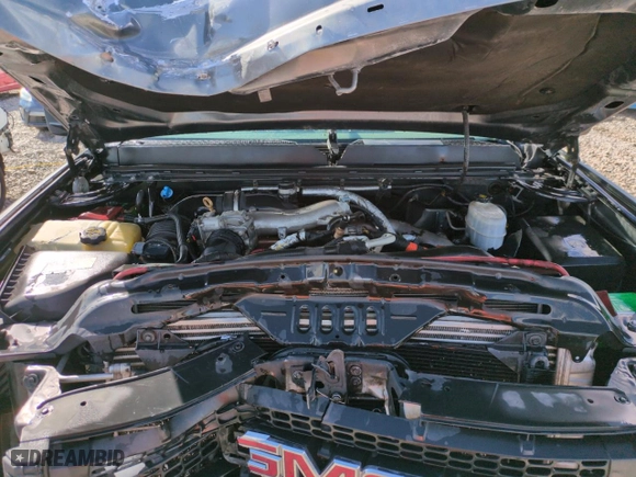 2011 GMC Sierra 2500HD SLT with VIN 1GT121E86BF126737, listed as a Copart auction lot 48694115 with 223,128 mi miles and Salvage Title. Bid and sale history available at carsss.com. Image 11.
