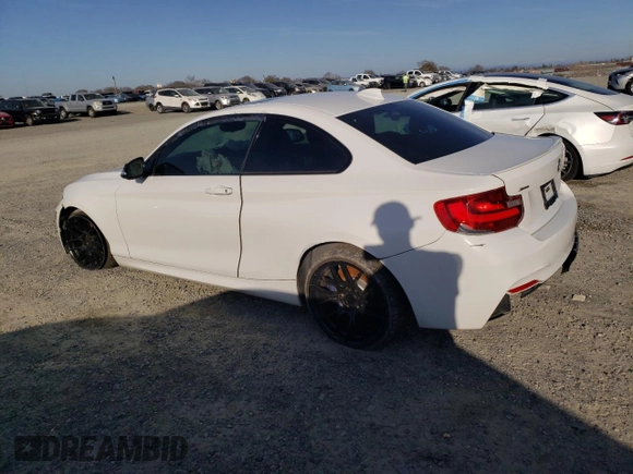 2015 BMW 2 Series M235i xDrive with VIN WBA1J9C57FVX98440, listed as a Copart auction lot 47275315 with 0 mi miles and Clean Title. Bid and sale history available at carsss.com. Image 2.
