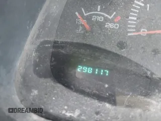 2000 Dodge Dakota Sport with VIN 1B7GG22N3YS539484, listed as a IAAI auction lot 41748568 with 290,117 mi miles. Bid and sale history available at carsss.com. Image 15.