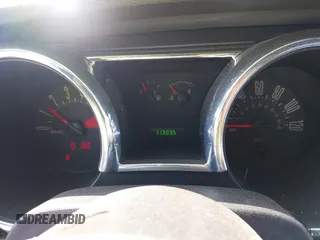 2006 Ford Mustang Standard with VIN 1ZVFT80N565167331, listed as a IAAI auction lot 42162547 with 113,035 mi miles. Bid and sale history available at carsss.com. Image 7.