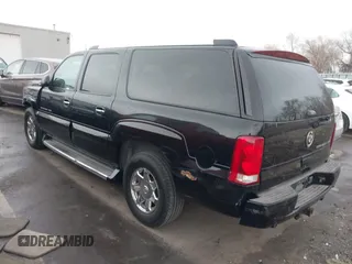 2005 Cadillac Escalade ESV z VIN 3GYFK66N55G236991, wystawiony jako IAAI lot #41506682 z przebiegiem 230 439 mil mil oraz . Historia ofert i sprzedaży dostępna na DreamBid. Obrazek 3.