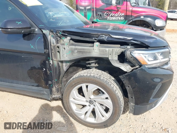 2021 Volkswagen Atlas 3.6L V6 SE w/Technology with VIN 1V2HR2CA9MC578058, listed as a IAAI auction lot 41784456 with 90,920 mi miles. Bid and sale history available at carsss.com. Image 6.