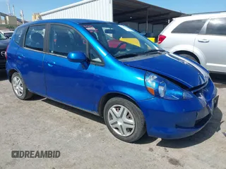 2008 Honda Fit z VIN JHMGD384X8S046137, wystawiony jako IAAI lot #42339287 z przebiegiem 212 266 mil mil oraz . Historia ofert i sprzedaży dostępna na DreamBid. Obrazek 1.