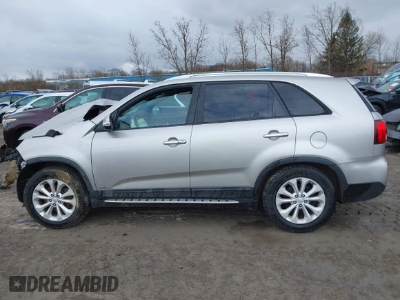 2014 Kia Sorento EX with VIN 5XYKUDA71EG456929, listed as a IAAI auction lot 42012720 with 128,557 mi miles. Bid and sale history available at carsss.com. Image 15.