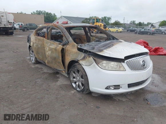 2011 Buick LaCrosse CXL z VIN 1G4GC5ED9BF120552, wystawiony jako IAAI lot #42219711 z przebiegiem Nie podano mil oraz . Historia ofert i sprzedaży dostępna na DreamBid. Obrazek 1.