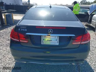 2014 Mercedes-Benz E-Class E 350 with VIN WDDKJ5KBXEF248011, listed as a IAAI auction lot 41566643 with 120,108 mi miles. Bid and sale history available at carsss.com. Image 16.