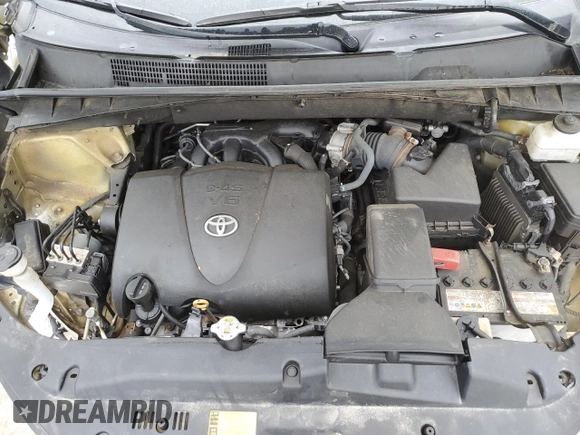 2018 Toyota Highlander SE with VIN 5TDJZRFH2JS528343, listed as a Copart auction lot 56942905 with 84,492 mi miles and Salvage title. Bid and sale history available at DreamBid. Image 12.