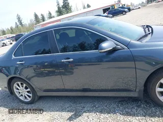 2006 Acura TSX with VIN JH4CL96846C005729, listed as a IAAI auction lot 42108665 with 163,190 mi miles. Bid and sale history available at carsss.com. Image 13.
