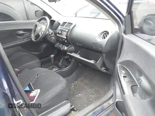 2010 Scion xD z VIN JTKKU4B42AJ052089, wystawiony jako IAAI lot #42310106 z przebiegiem Nie podano mil oraz . Historia ofert i sprzedaży dostępna na DreamBid. Obrazek 5.