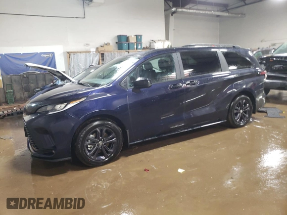 2025 Toyota Sienna XSE z VIN 5TDDSKFCXSS167538, wystawiony jako Copart lot #48190625 z przebiegiem 668 mil mil oraz Czysty tytuł • Clean title. Historia ofert i sprzedaży dostępna na DreamBid. Obrazek 1.