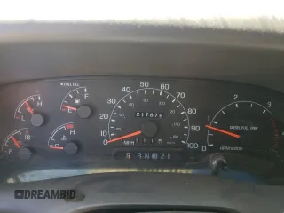 2001 Ford F-250 XL with VIN 1FTNX21F11ED05348, listed as a Copart auction lot 52098155 with 217,678 mi miles and Salvage Title. Bid and sale history available at DreamBid. Image 9.