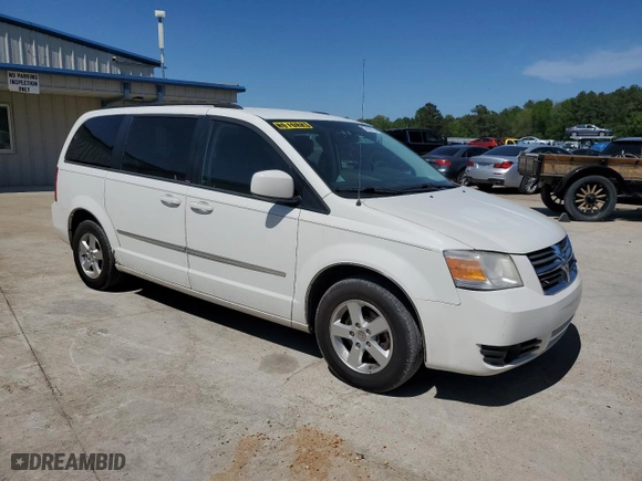 2010 Dodge Grand Caravan SXT with VIN 2D4RN5D17AR161433, listed as a Copart auction lot 52822915 with 184,203 mi miles and Clean Title. Bid and sale history available at carsss.com. Image 4.